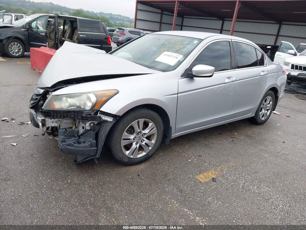 1HGCP2F40BA115453 2011 HONDA ACCORD photo no. 2