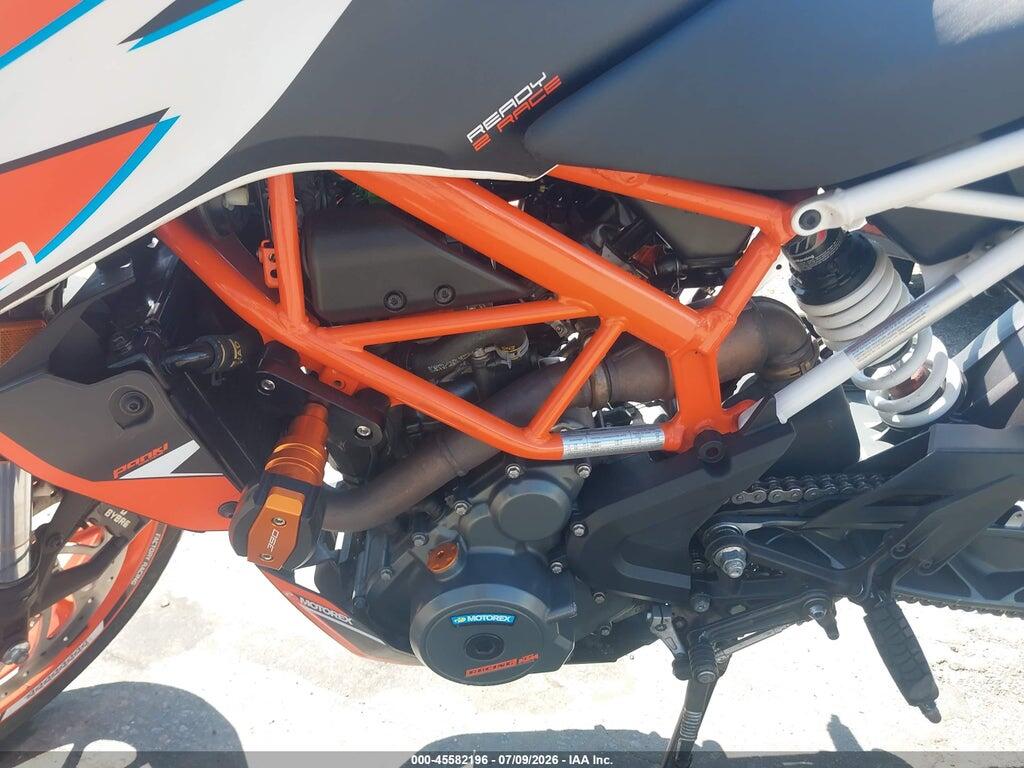 MD2JPJ400HC209565 2017 KTM 390 photo no. 9