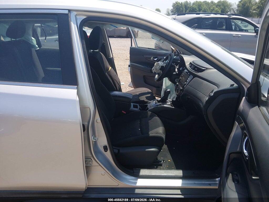 KNMAT2MT8HP615670 2017 NISSAN ROGUE photo no. 5