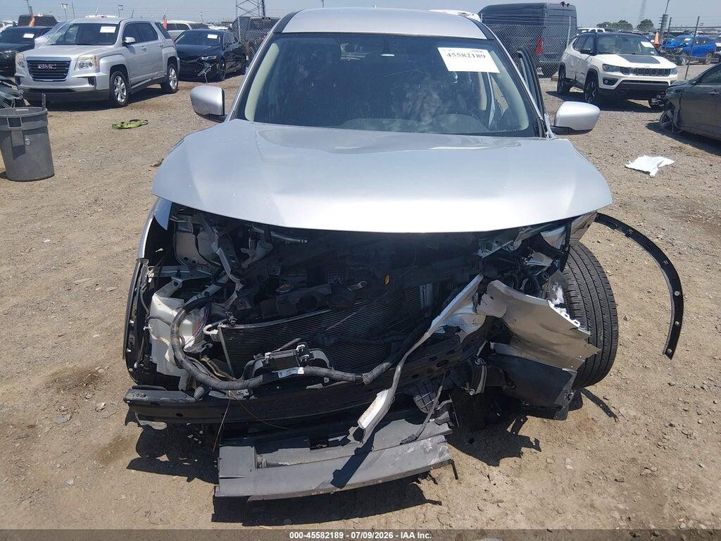 KNMAT2MT8HP615670 2017 NISSAN ROGUE photo no. 6