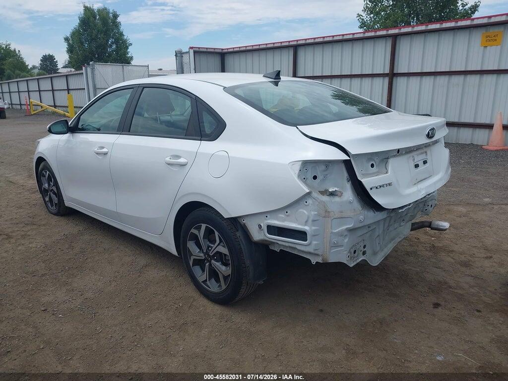 3KPF24AD1ME332488 2021 KIA FORTE photo no. 3