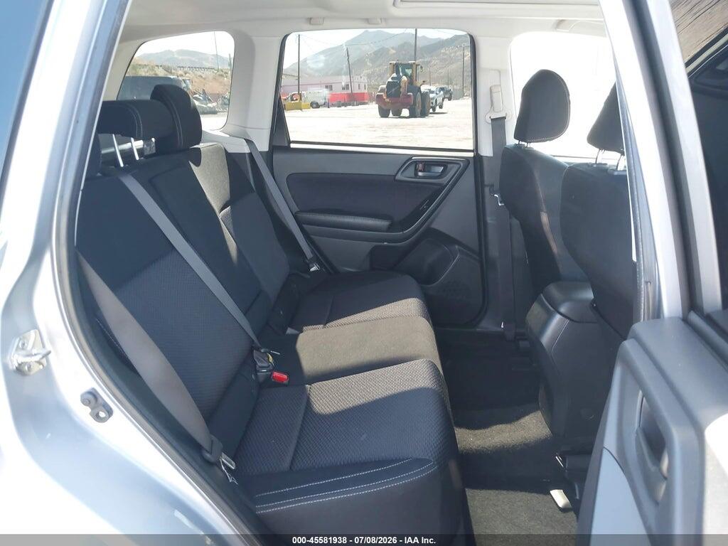 JF2SJAGC2HH494050 2017 SUBARU FORESTER photo no. 8