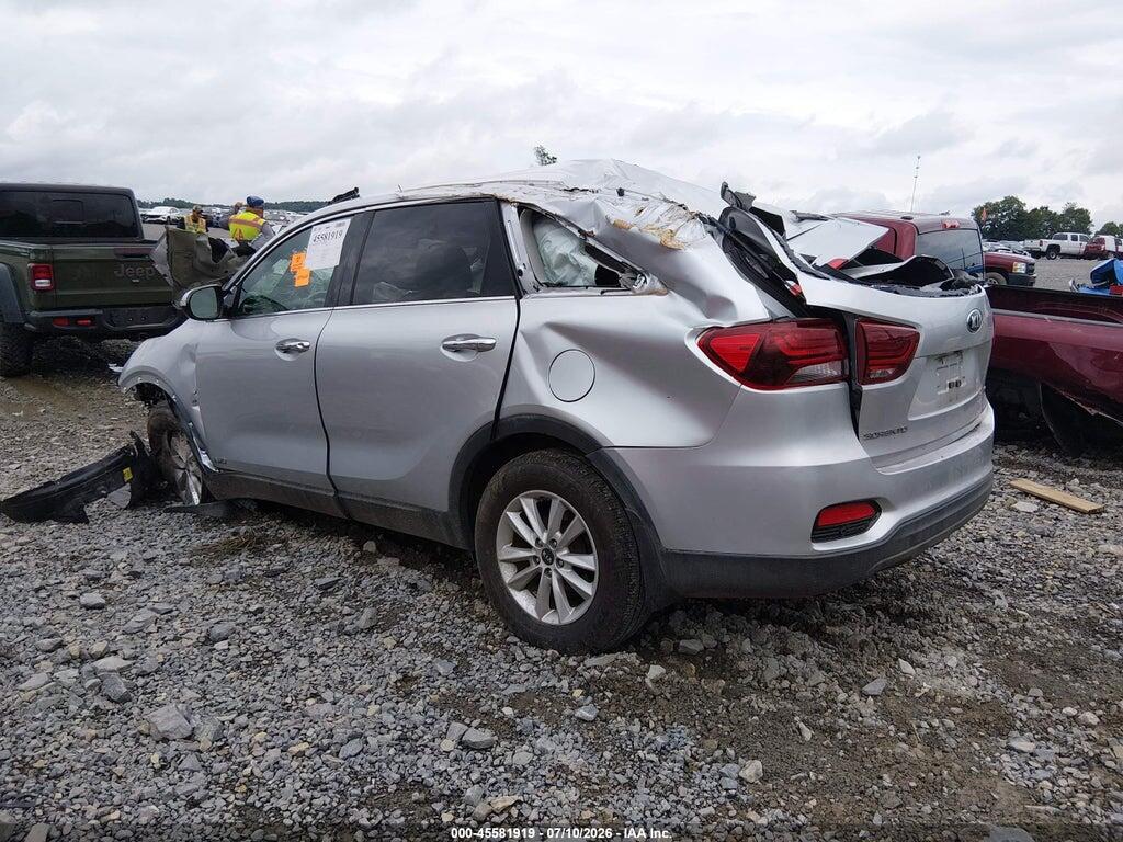 5XYPGDA39KG573938 2019 KIA SORENTO photo no. 3