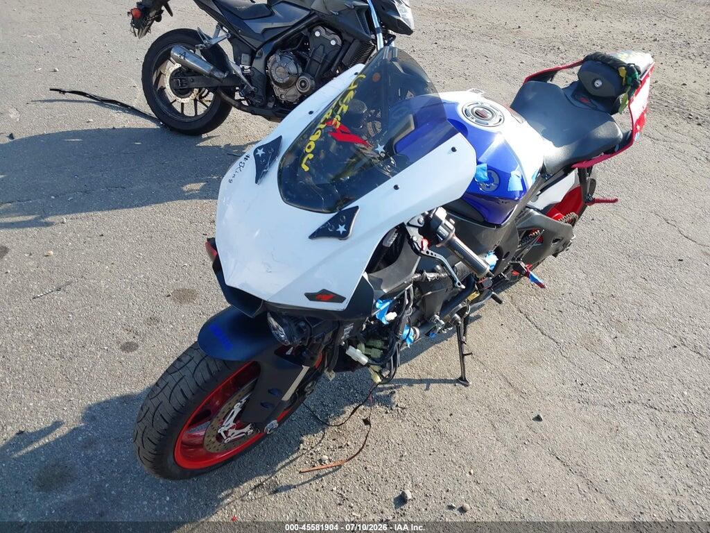 JYARN42E9GA000510 2016 YAMAHA YZFR1S photo no. 2