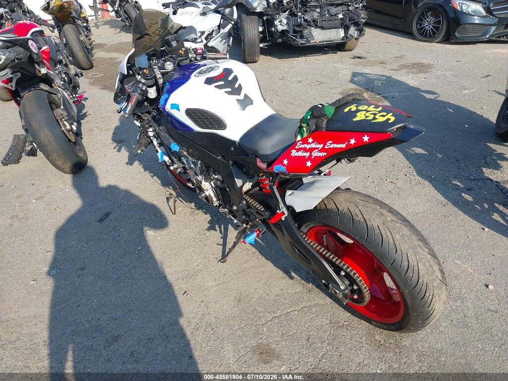 JYARN42E9GA000510 2016 YAMAHA YZFR1S photo no. 3