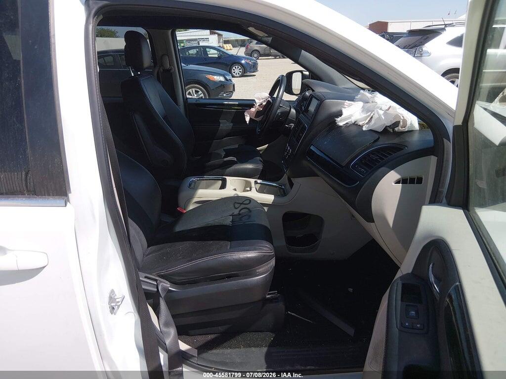 2C4RDGCG0JR209095 2018 DODGE GRAND CARAVAN photo no. 5