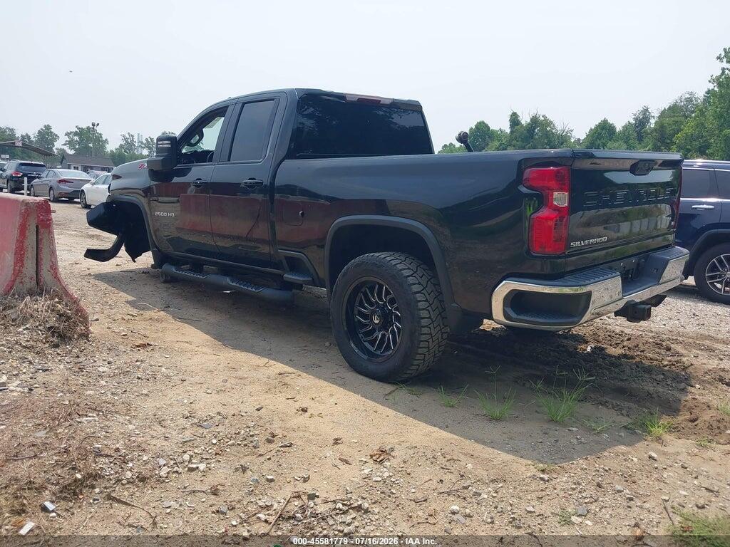 1GC5YNE72NF138693 2022 CHEVROLET SILVERADO 2500HD photo no. 3