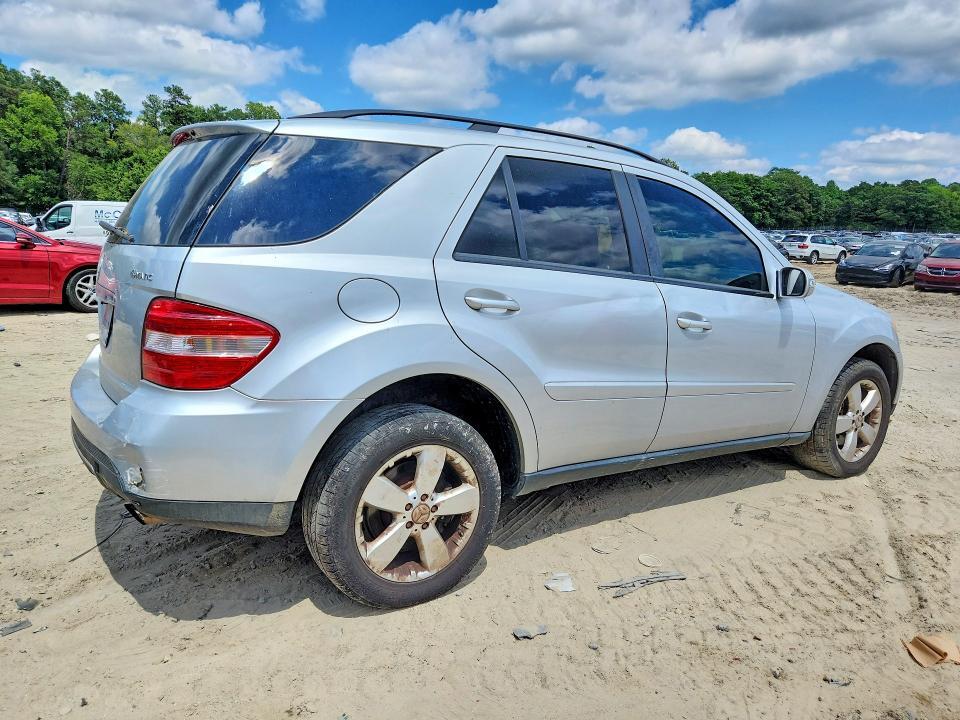 2007 MERCEDES-BENZ ML 350 — Фото 3 из 13