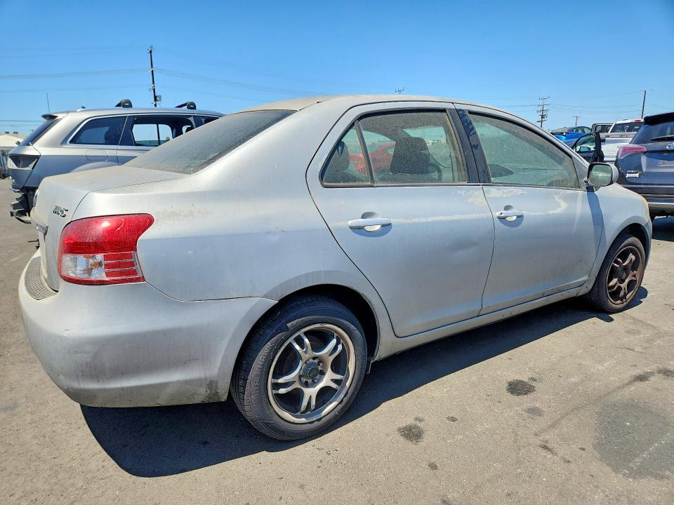 2007 TOYOTA YARIS BASE — Фото 3 из 12