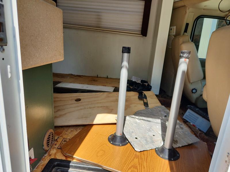 2006 FORD LEXINGTON RV — Фото 9 из 10