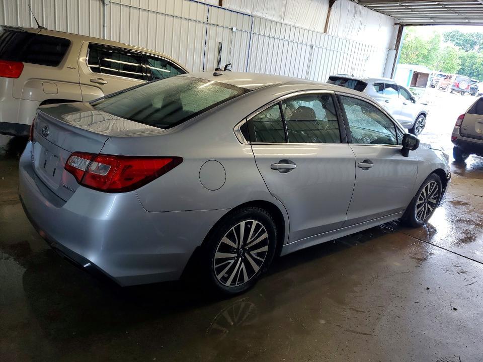 2019 SUBARU LEGACY 2.5I — Фото 3 из 12
