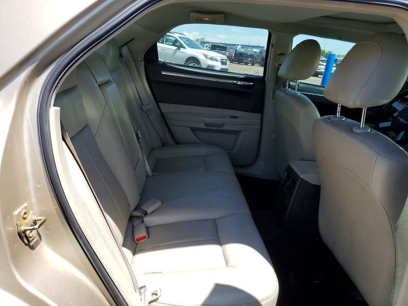 2006 CHRYSLER 300 TOURING — Фото 10 из 12
