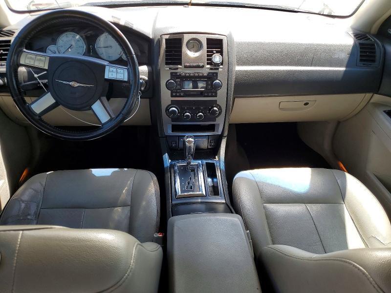 2006 CHRYSLER 300 TOURING — Фото 8 из 12