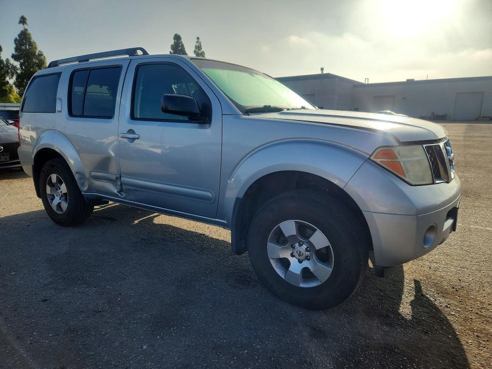 2006 NISSAN PATHFINDER LE/SE/XE — Фото 4 из 12