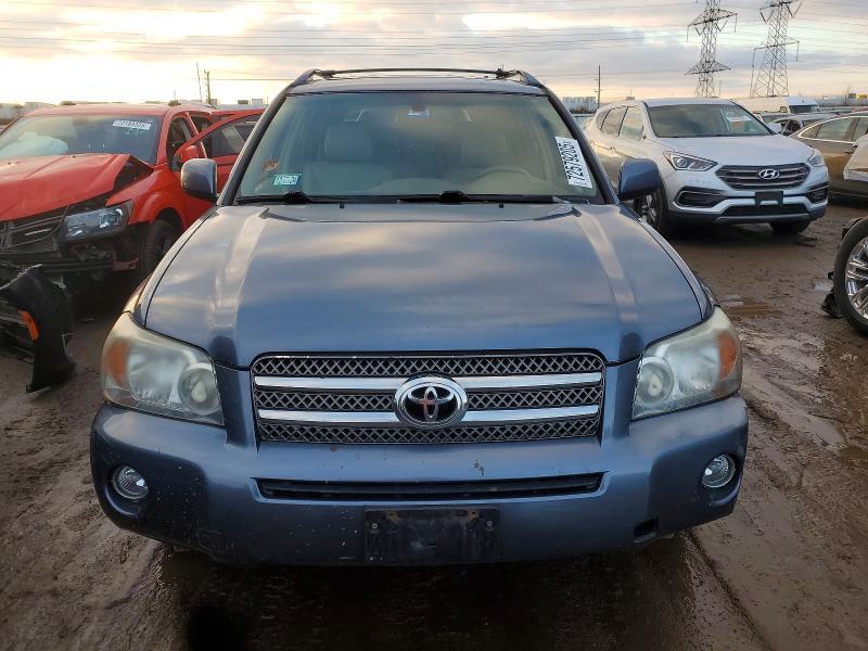 2006 TOYOTA HIGHLANDER — Фото 5 из 12
