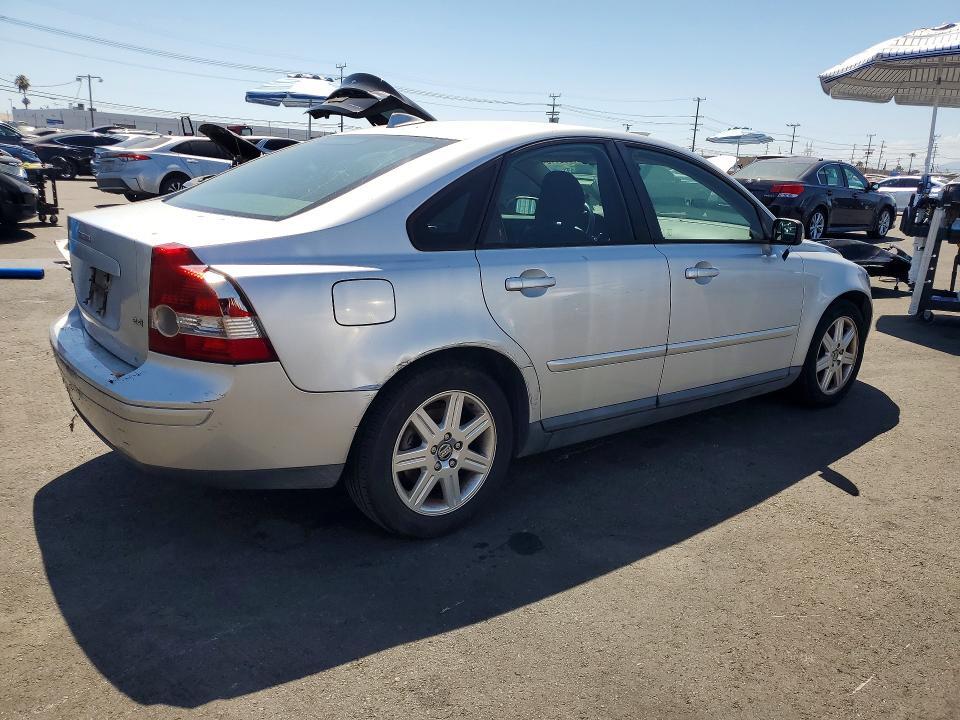 2006 VOLVO S40 2.4I — Фото 3 из 12