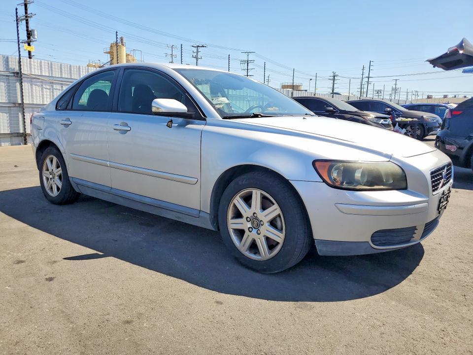 2006 VOLVO S40 2.4I — Фото 4 из 12