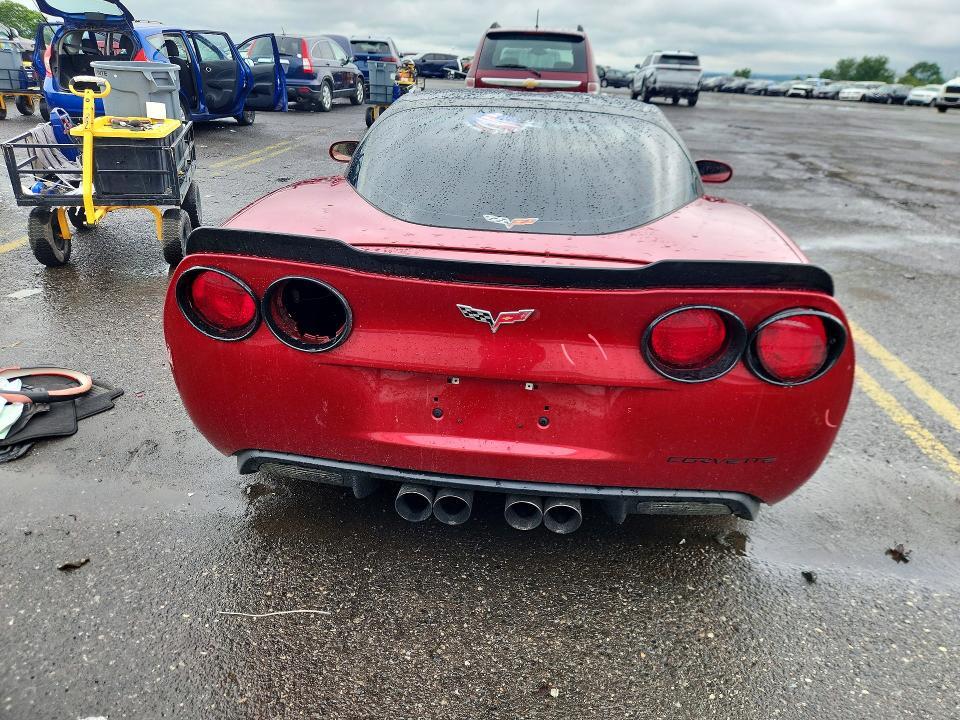 2005 CHEVROLET CORVETTE — Фото 6 из 12
