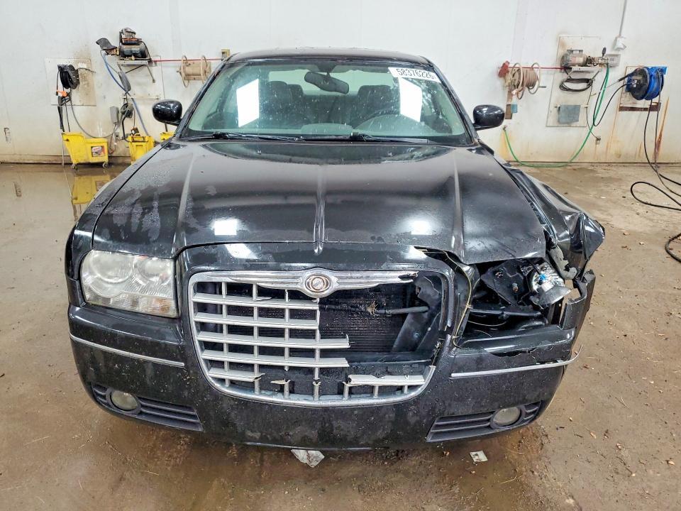 2C3JA53GX5H176536 2005 CHRYSLER 300 photo no. 5