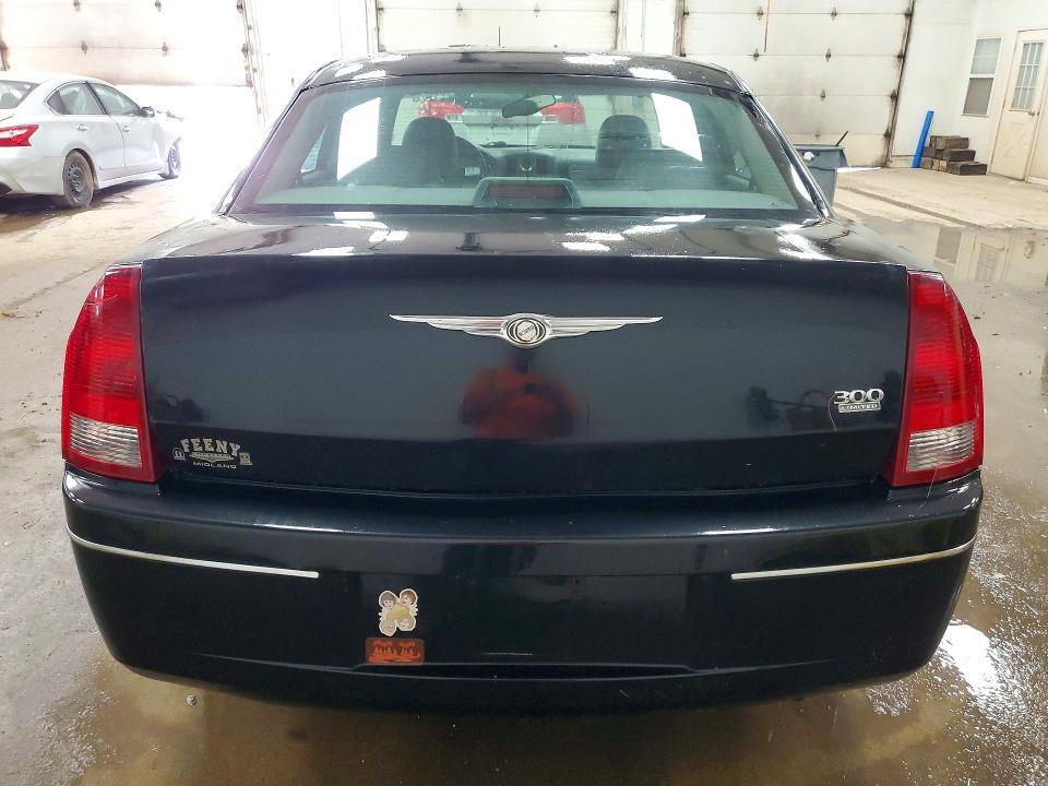 2C3JA53GX5H176536 2005 CHRYSLER 300 photo no. 6