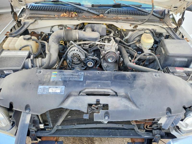 2005 GMC NEW SIERRA C1500 — Фото 11 из 12