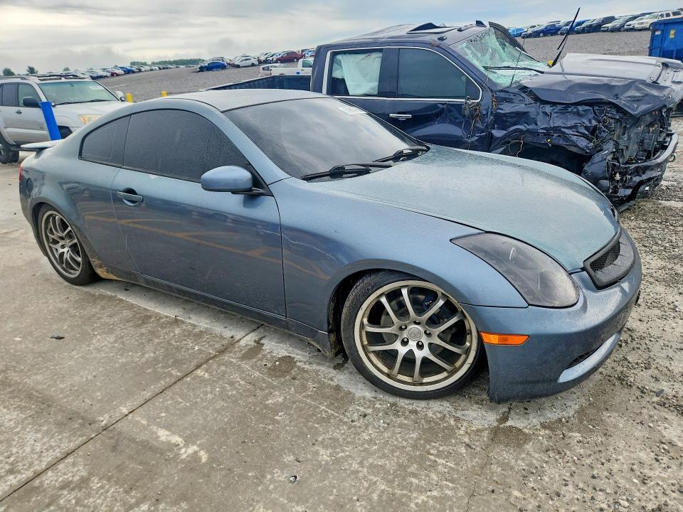 JNKCV54E75M409936 2005 INFINITI G35 photo no. 4