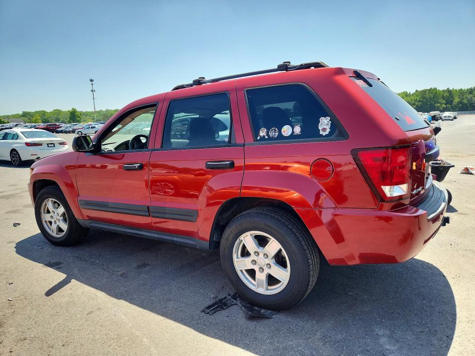 2005 JEEP GRAND CHEROKEE LAREDO — Фото 2 из 13