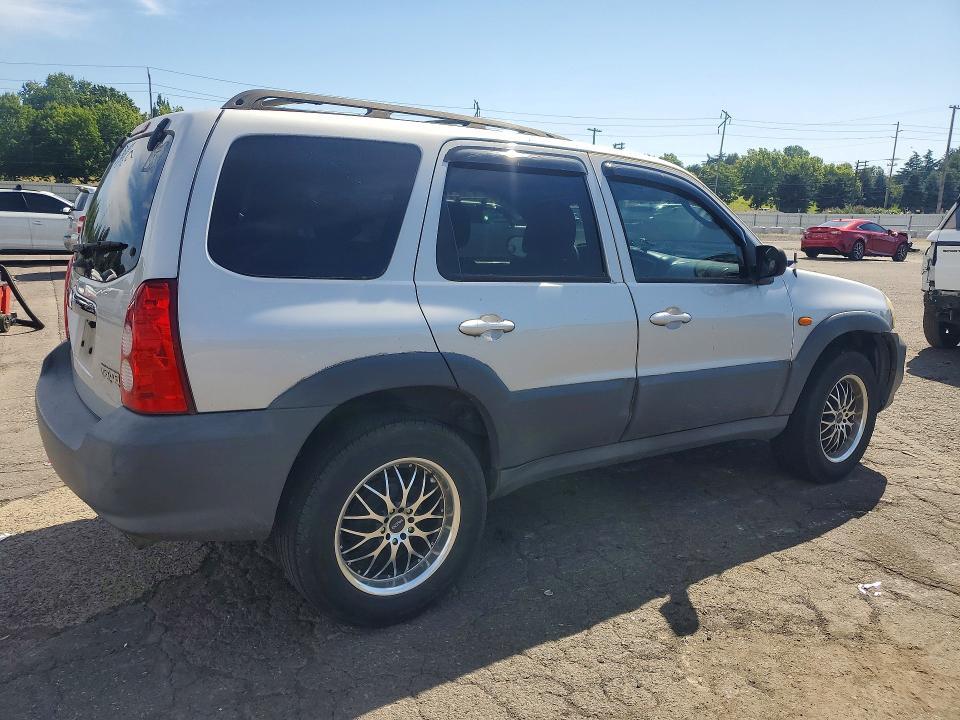4F2YZ02Z85KM14708 2005 MAZDA TRIBUTE photo no. 3