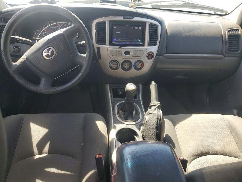 4F2YZ02Z85KM14708 2005 MAZDA TRIBUTE photo no. 8