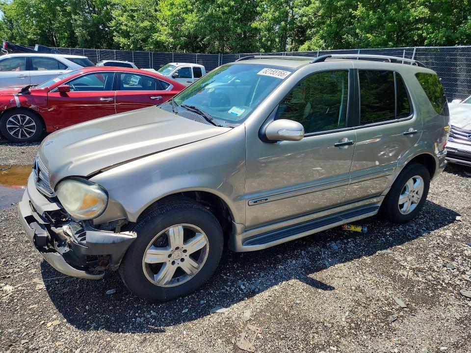 2005 MERCEDES-BENZ ML 350