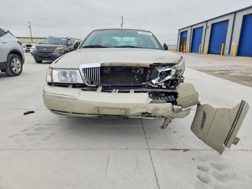 2MEHM75WX5X670689 2005 MERCURY GRAND MARQUIS photo no. 5