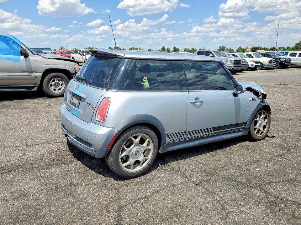 2005 MINI COOPER S — Фото 3 из 12
