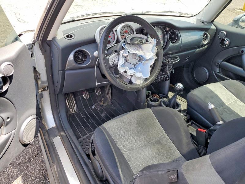 2005 MINI COOPER S — Фото 8 из 12