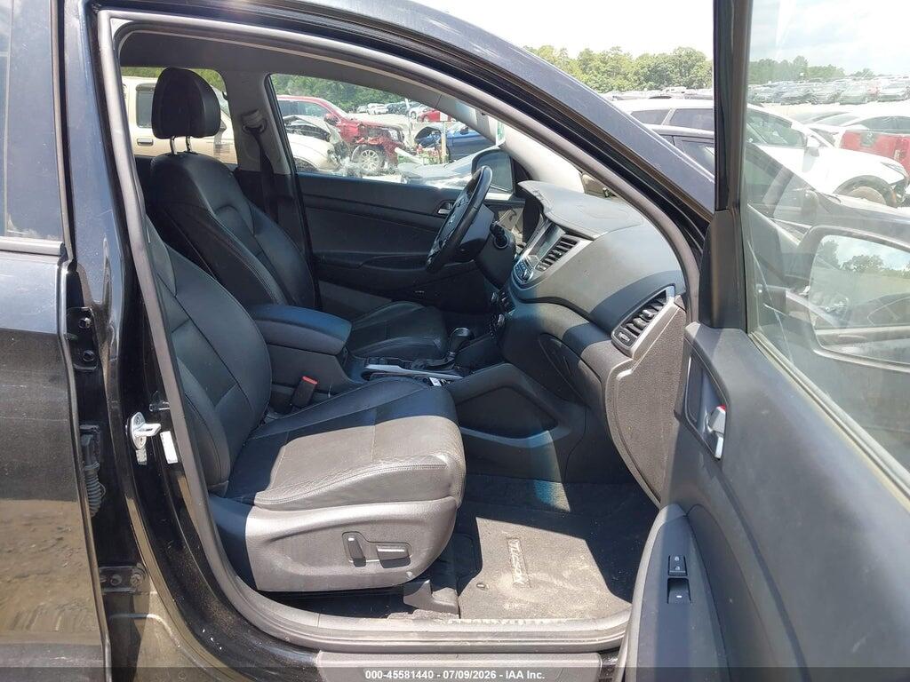 KM8J33A44HU474581 2017 HYUNDAI TUCSON photo no. 5