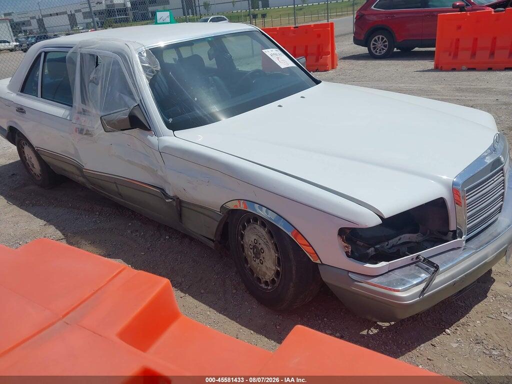 1988 MERCEDES-BENZ 420 WDBCA35D1JA386655