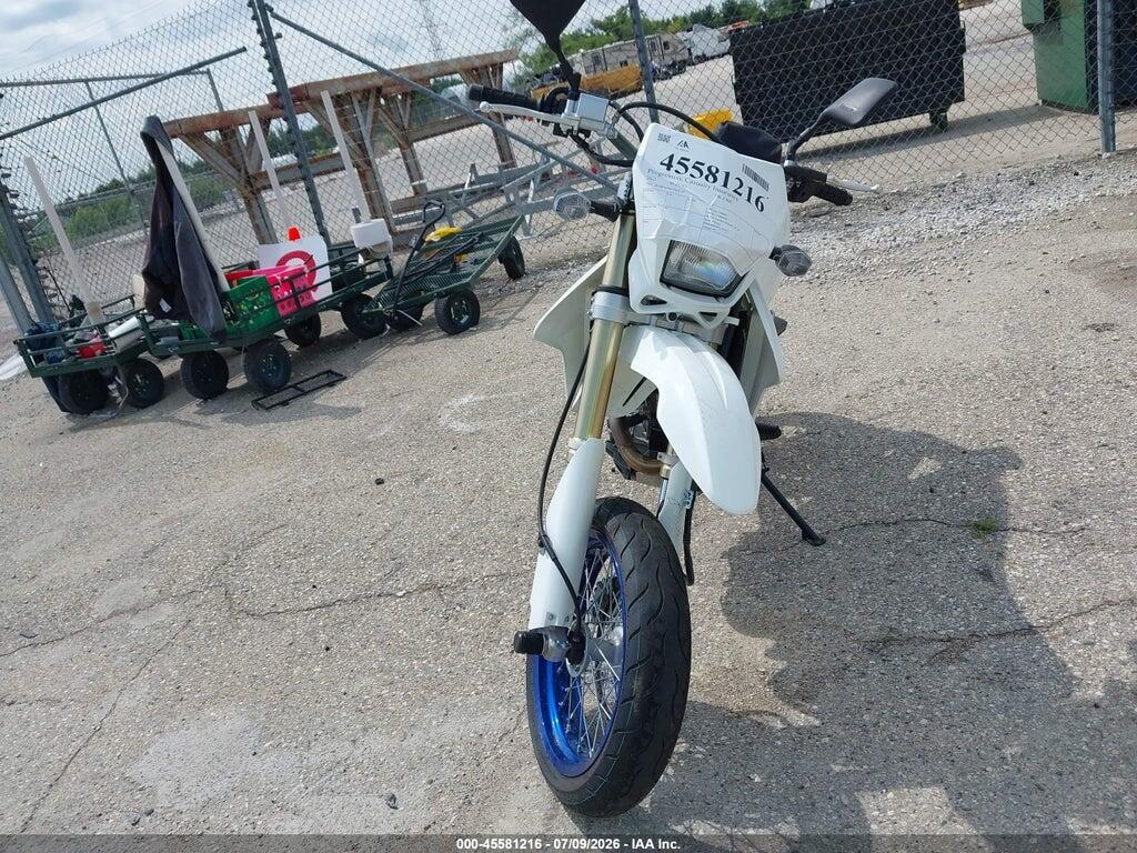 JS1SK44A4P7102149 2023 SUZUKI DR-Z400 photo no. 5