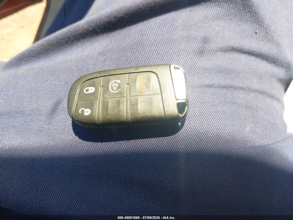 3C4NJDBB4JT270443 2018 JEEP COMPASS photo no. 11