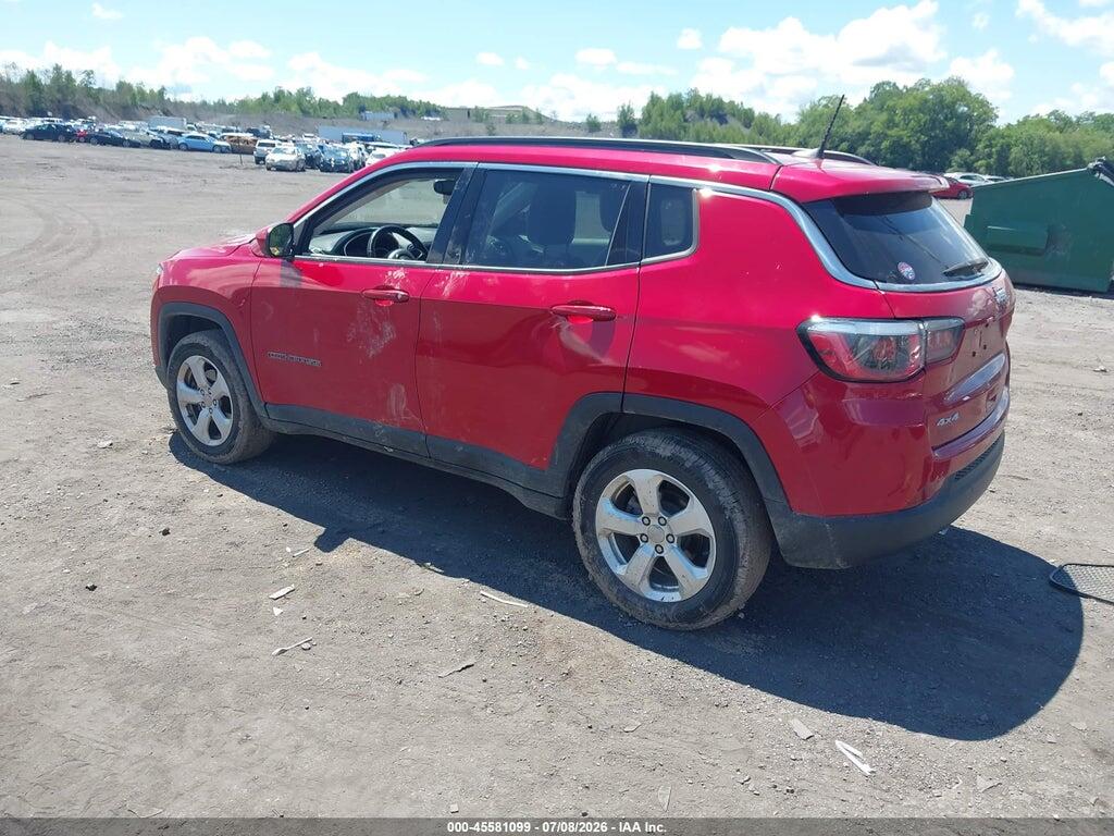 3C4NJDBB4JT270443 2018 JEEP COMPASS photo no. 3