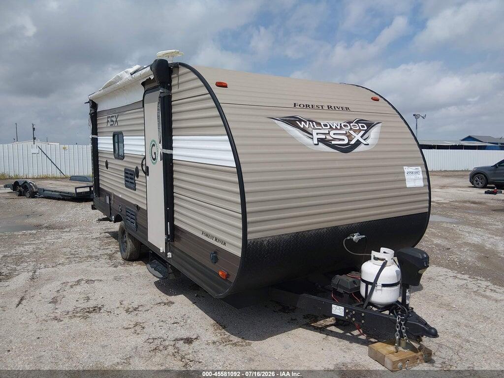 2018 WILDWOOD OTHER 4X4TWDV16JY091275