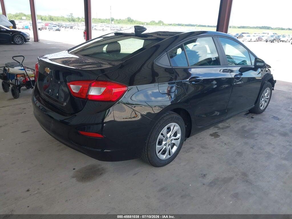 1G1BC5SM6K7129876 2019 CHEVROLET CRUZE photo no. 4