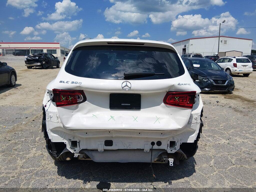 W1N0G8EB8NV379840 2022 MERCEDES-BENZ GLC 300 photo no. 6