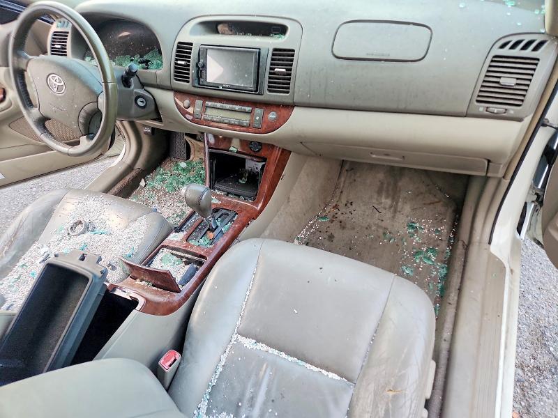 2005 TOYOTA CAMRY XLE V6 — Фото 8 из 12