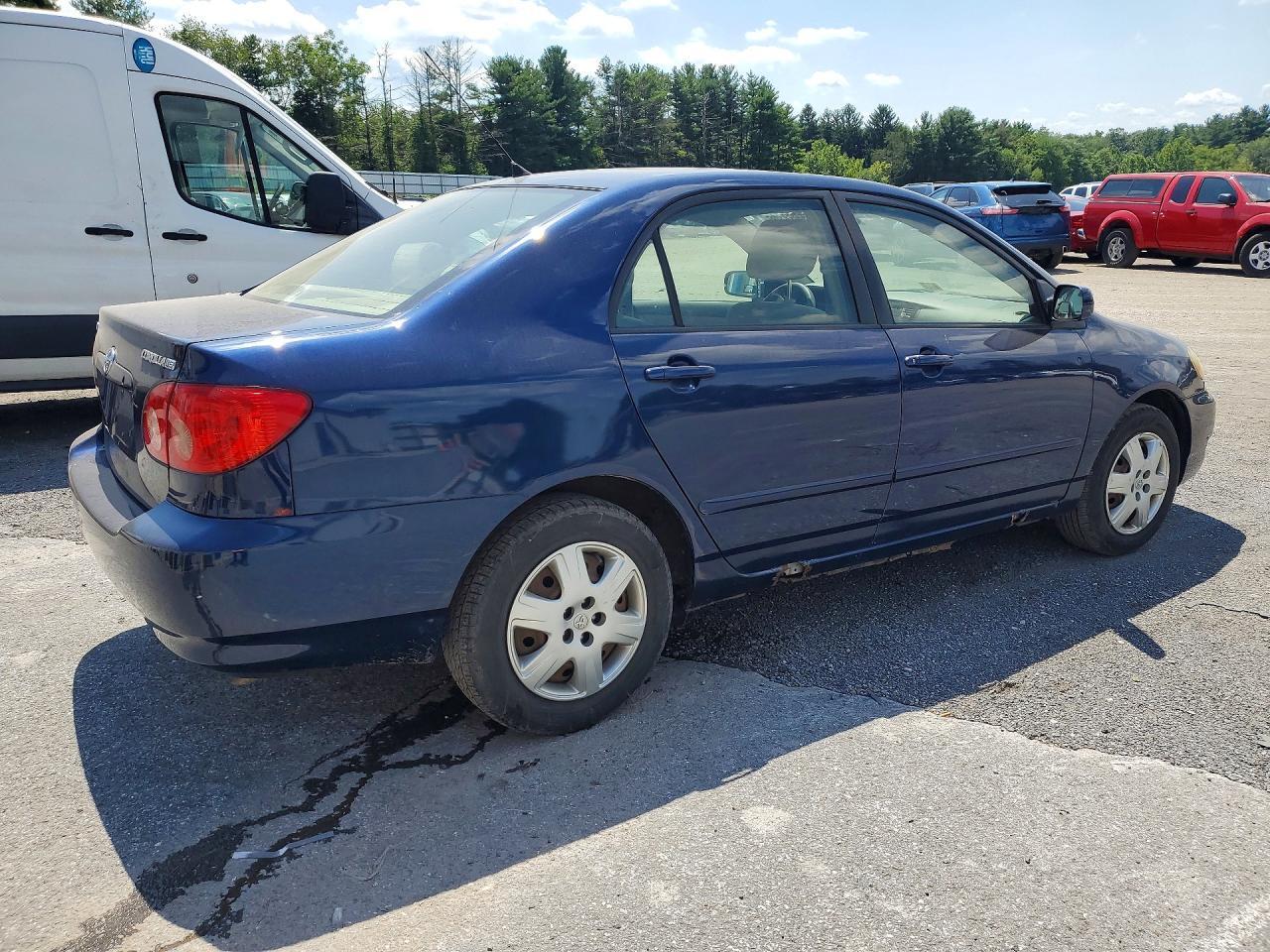 2005 TOYOTA COROLLA LE — Фото 3 из 12
