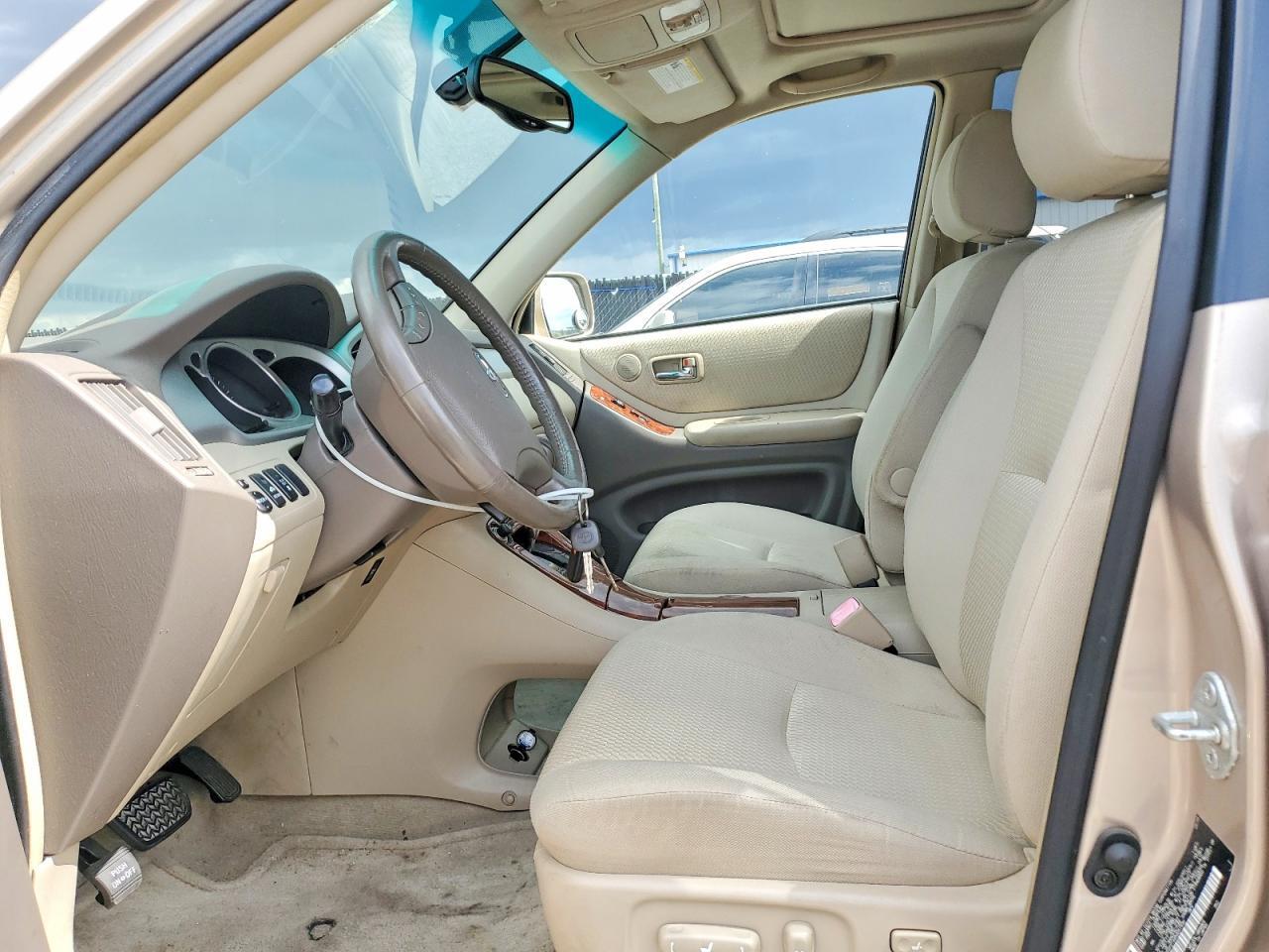 2005 TOYOTA HIGHLANDER — Фото 7 из 13