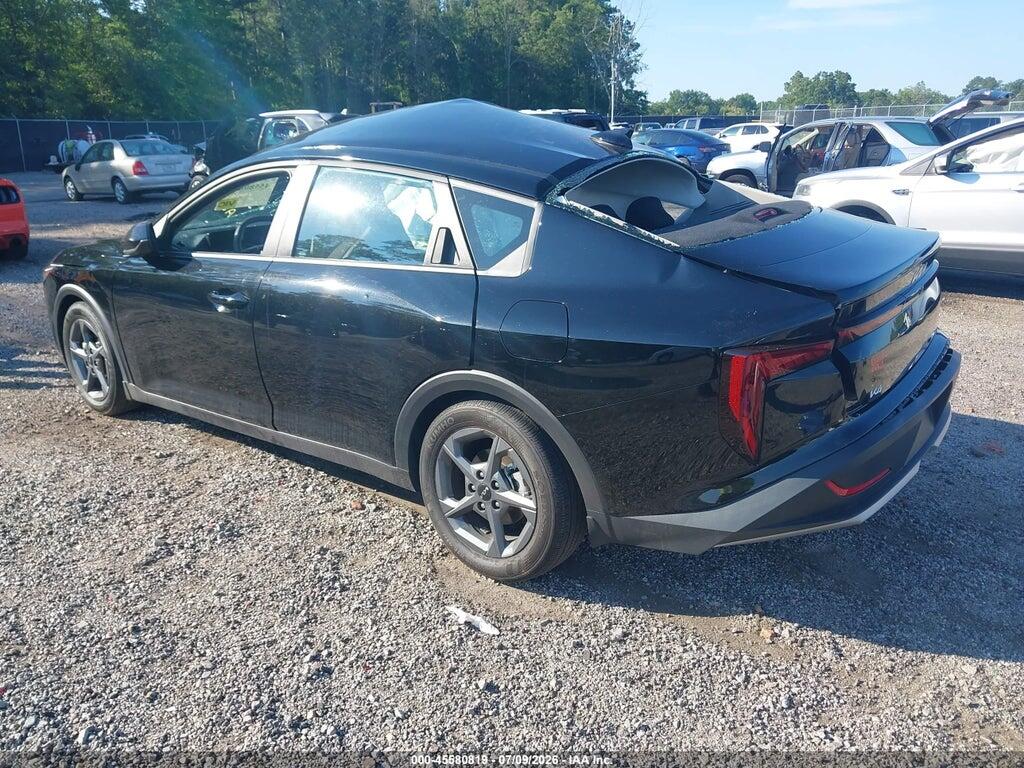 3KPFT4DE8SE185777 2025 KIA K4 photo no. 3