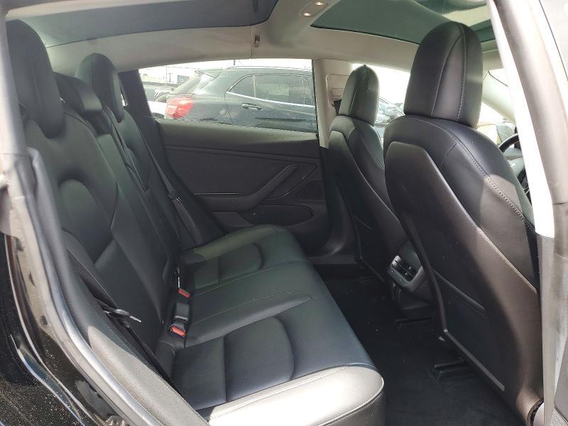 2019 TESLA MODEL 3 — Фото 10 из 12