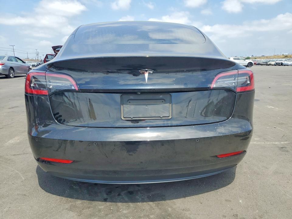 2019 TESLA MODEL 3 — Фото 6 из 12