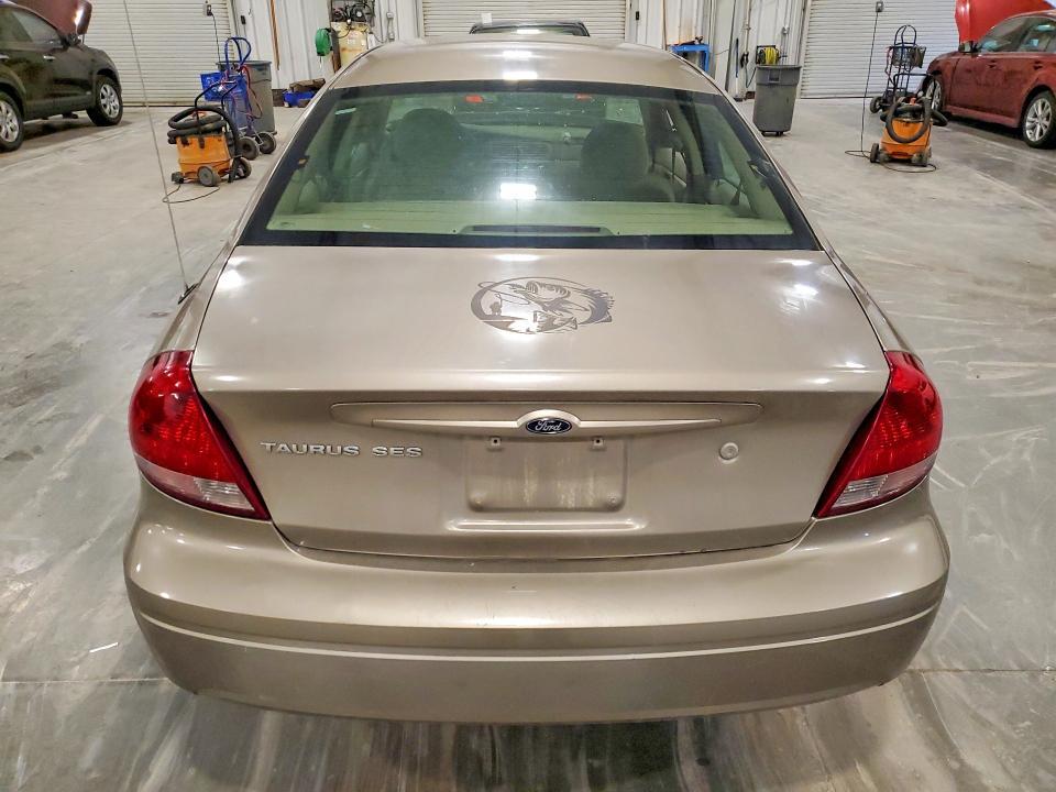 1FAFP55S54G147639 2004 FORD TAURUS photo no. 6