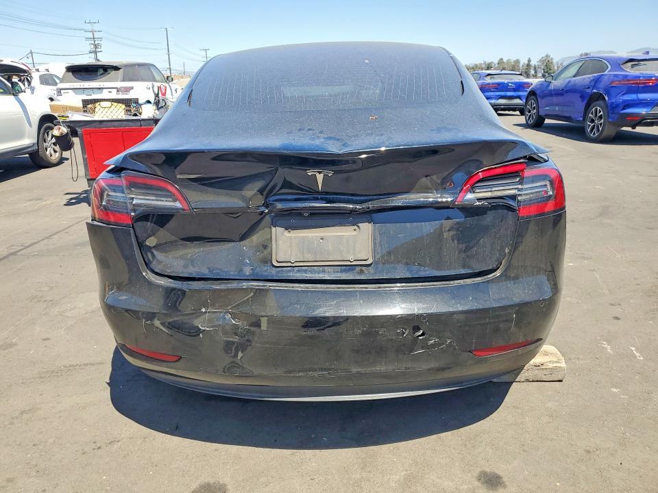 2019 TESLA MODEL 3 — Фото 6 из 12