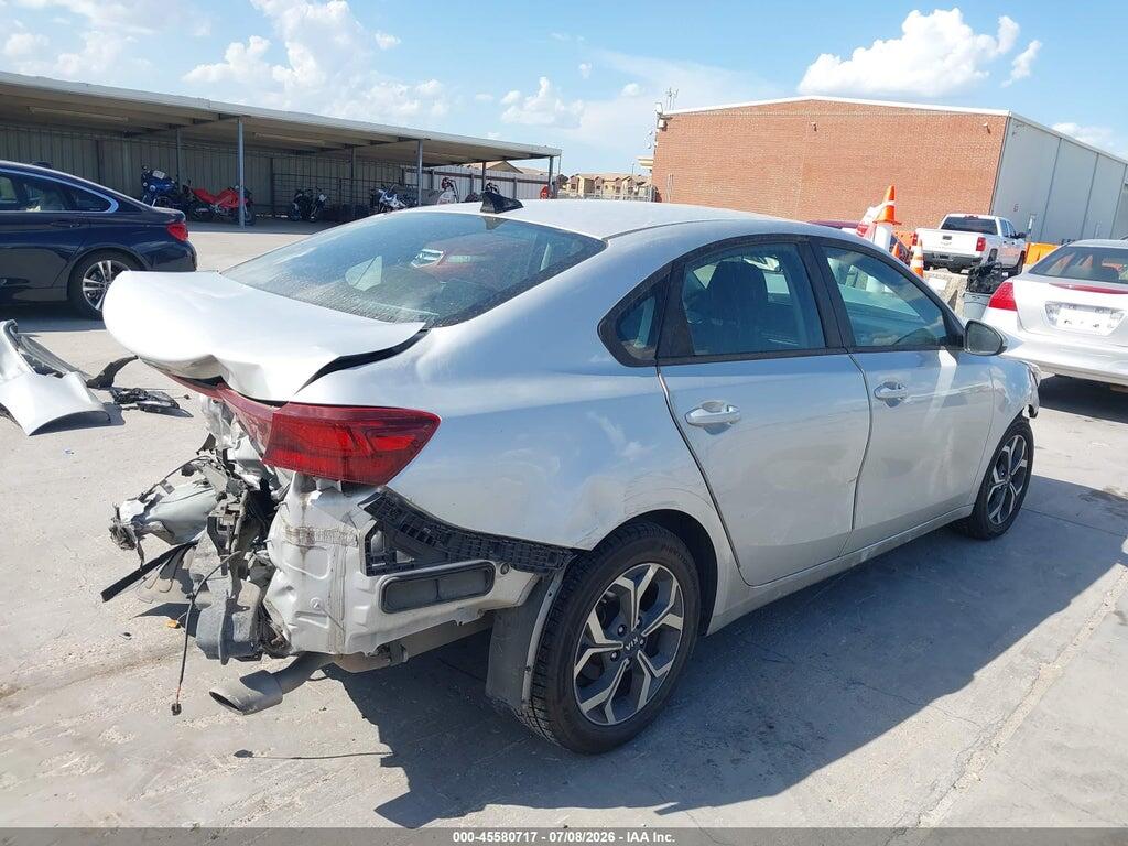 3KPF24AD3LE220368 2020 KIA FORTE photo no. 4